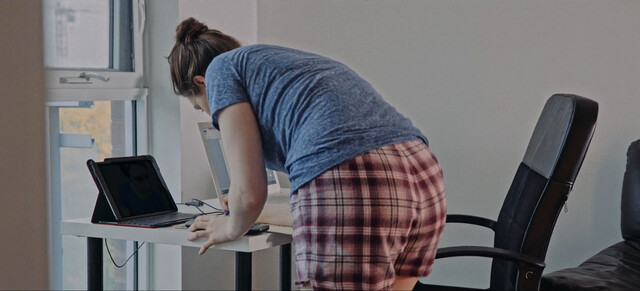 Lee Lawson sexy – Florrie (2019)