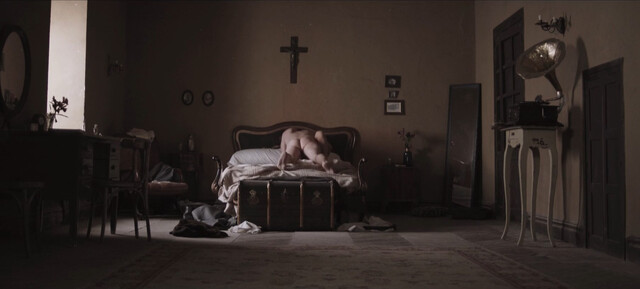 Alba José nude – Cartas ciegas (2017)