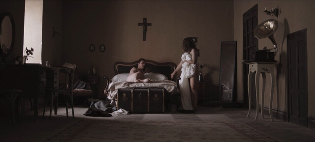 Alba José nude – Cartas ciegas (2017)