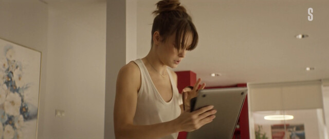 Angelina Strechina sexy – Sisters (Syostry) s02e03 (2023)