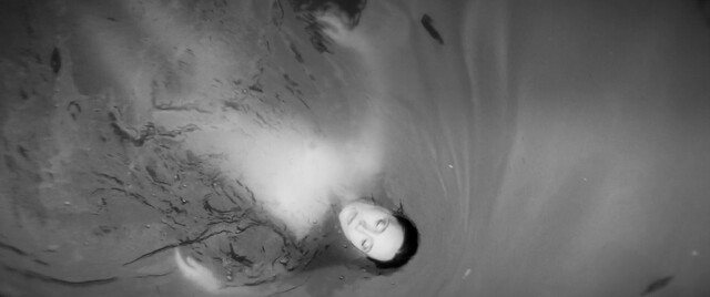 Adeline Thery nude – Leda (2021)