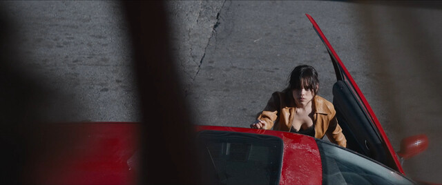 Jenna Ortega sexy – Finestkind (2023)