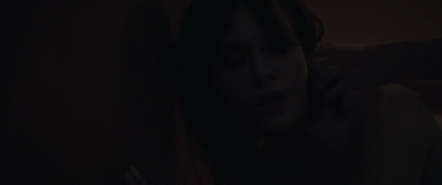 Emilia Jones sexy – Cat Person (2023)