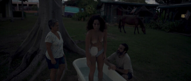 Isel Rodriguez nude – La Pecera (2023)