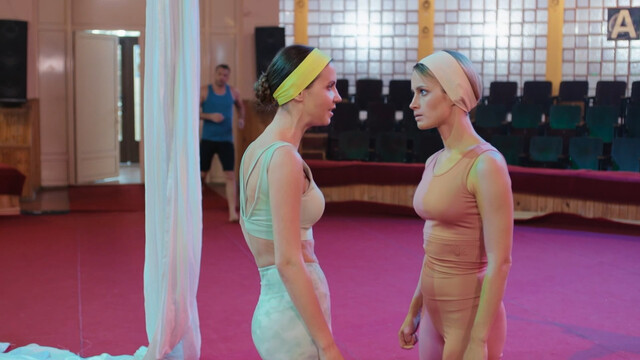 Alyona Kolomina sexy – Kacheli pod kupolom s01e03-04 (2023)