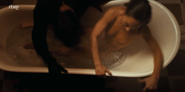 Maribel Verdú nude – Ana Tramel. El juego s01e01-05 (2021)