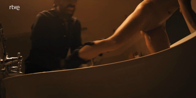 Maribel Verdú nude – Ana Tramel. El juego s01e01-05 (2021)