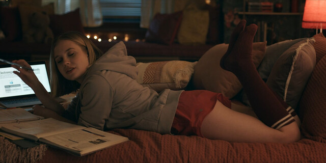 Angourie Rice sexy – Honor Society (2022)