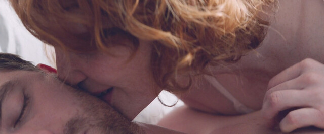 Karoline Herfurth sexy – SMS für Dich (2016)