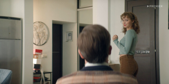 Yuliya Khlynina sexy – Sosedka s01e01-02 (2023)