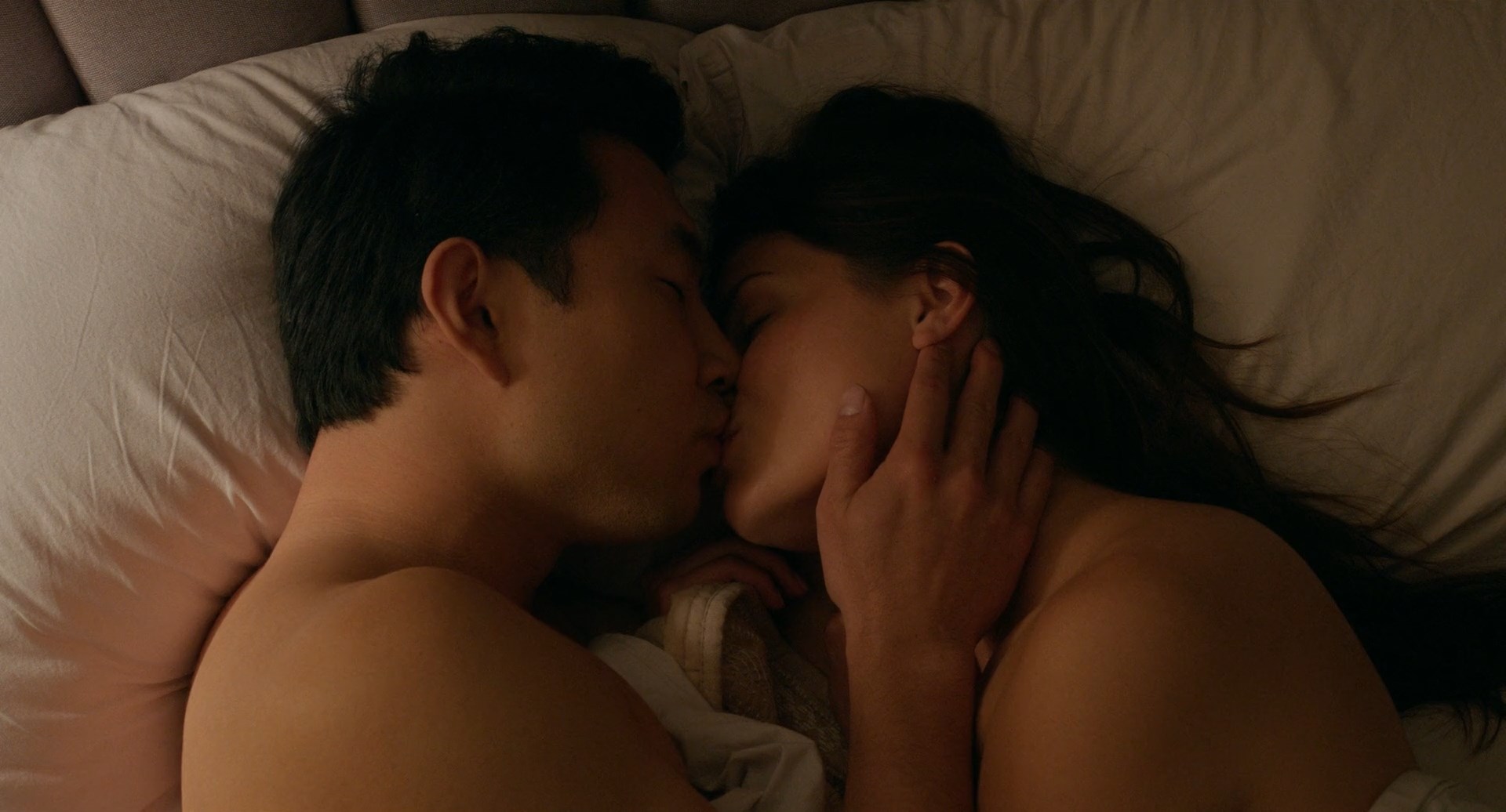 Phillipa Soo sexy – One True Loves (2023)