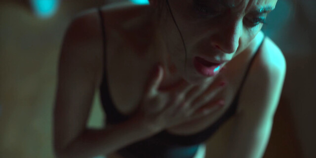 Macarena Gómez sexy – Y todos arderán (2021)