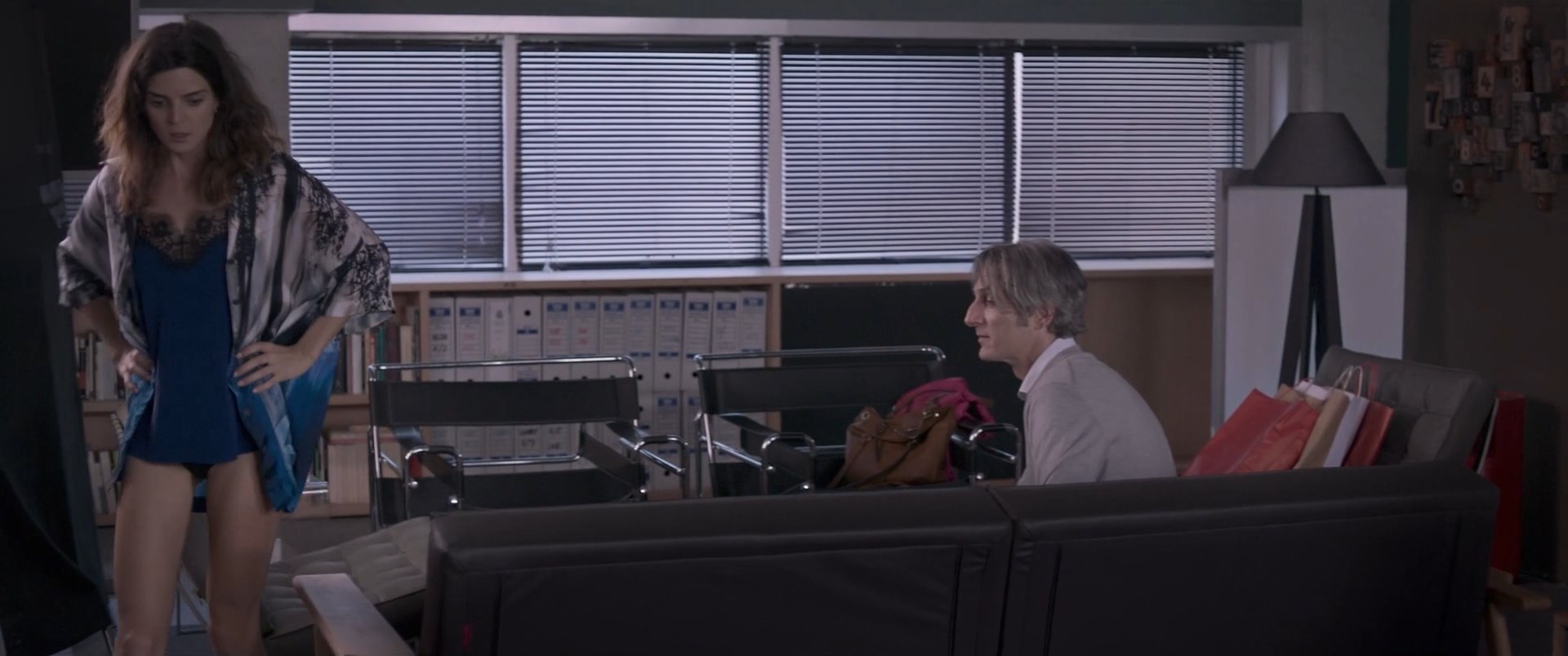 Clara Lago sexy – Crónica de una tormenta (2020)