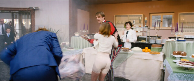 Maja Beckmann sexy – Unheimlich perfekte Freunde (2019)