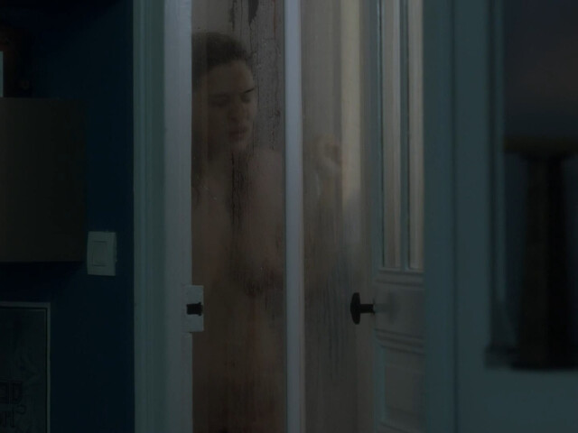 Marie Denarnaud nude – An Ordinary Story (Une histoire banale) (2014)