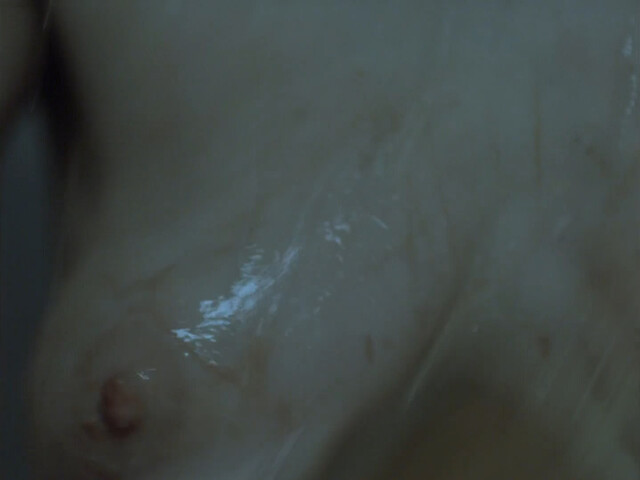 Marie Denarnaud nude – An Ordinary Story (Une histoire banale) (2014)