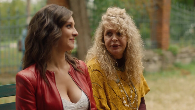 Anna Glaube sexy – Politeh s01e05e08e09 (2023)