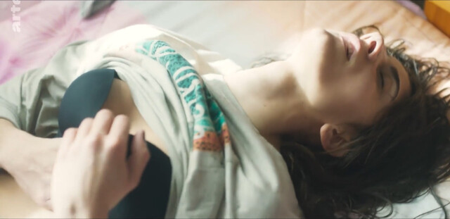 Evgenia Lavda nude – Behind the Haystacks (Piso apo tis thimonies) (2022)