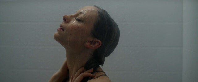 Leah Gibson nude – Mercy (2023)