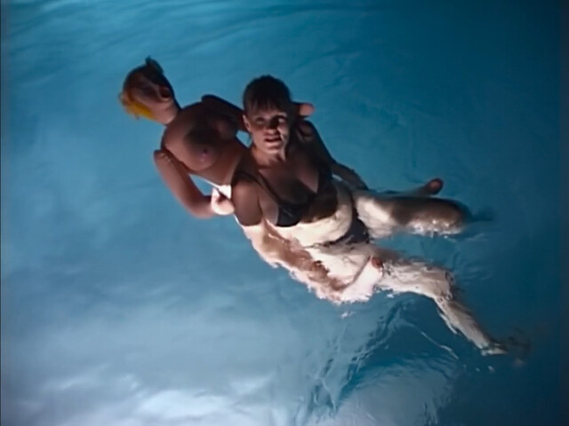 Geri Halliwell sexy – Robbie Williams s01e02 (2023)