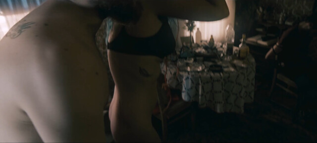 Manon Soberon nude – River (2022)