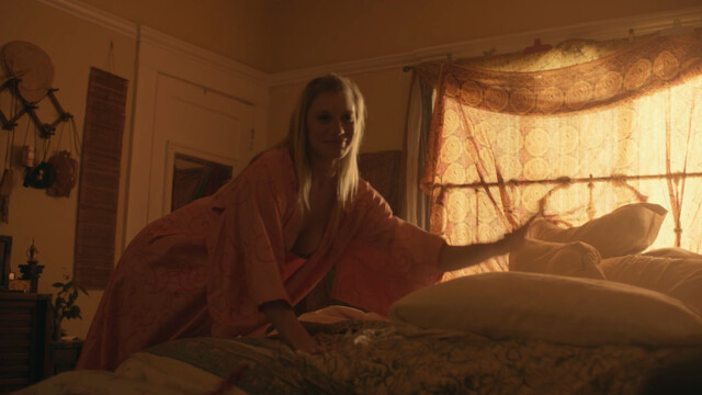 Katee Sackhoff sexy – Girl Flu. (2016)