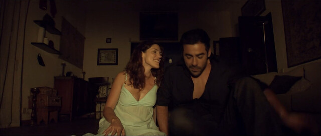 Ángela Villar nude – Otro verano (2013)