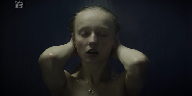 Mina-Giselle Rüffer nude – Was wir fürchten s01e04-06 (2023)