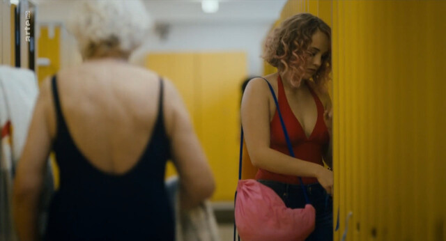 Luise von Finckh sexy – Wann endlich küsst Du mich (2016)