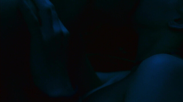 Anna Maria Mühe sexy - Big Girls Don't Cry (2002)