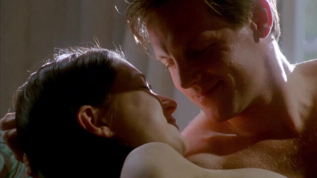 Henriette Richter-Röhl sexy - Wilde Wellen - Nichts bleibt verborgen s01e01 (2011)