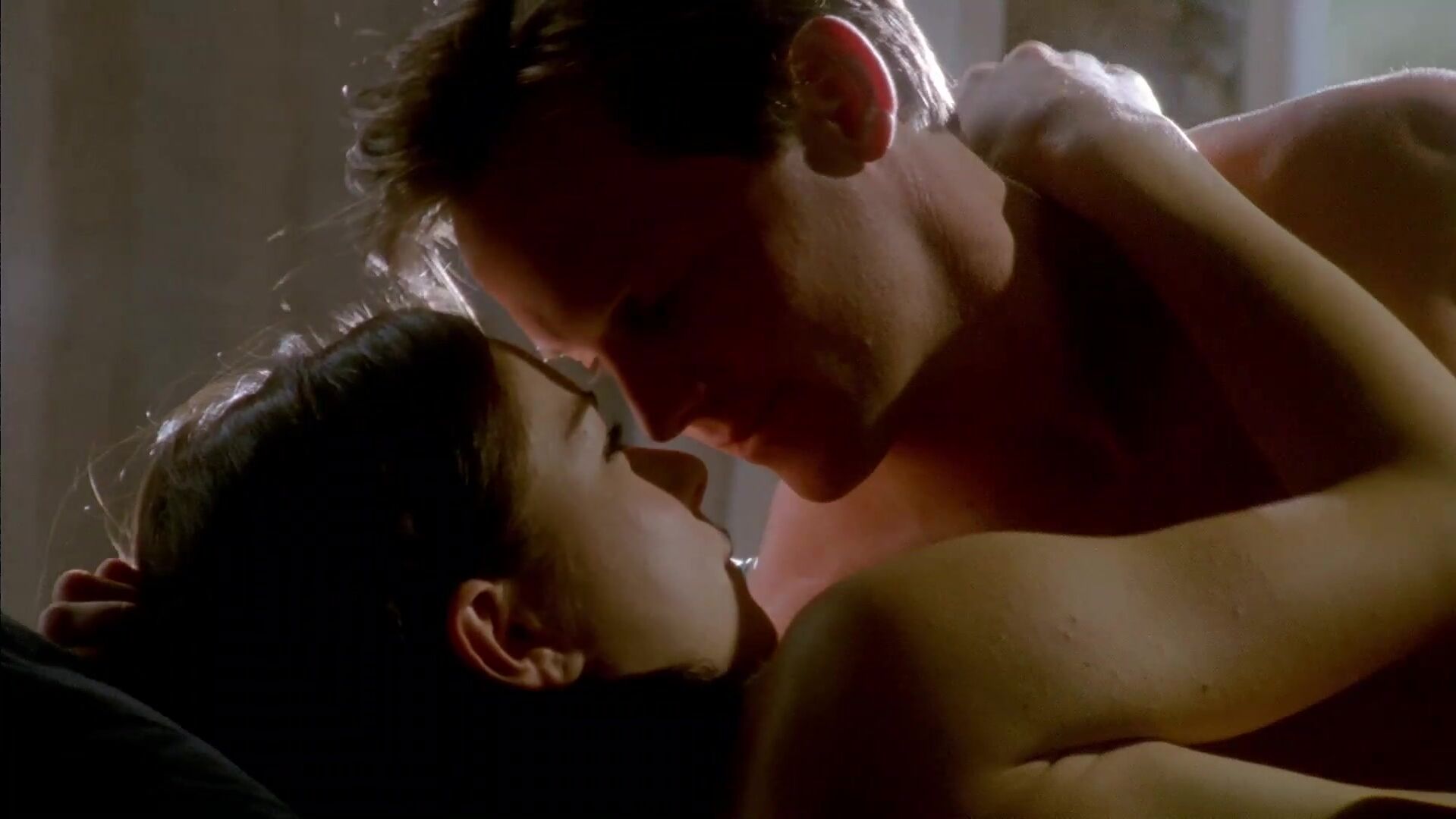 Henriette Richter-Röhl sexy - Wilde Wellen - Nichts bleibt verborgen s01e01 (2011)