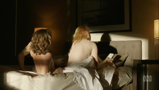 Sarah Snook sexy - The Beautiful Lie s01e01-04 (2015)