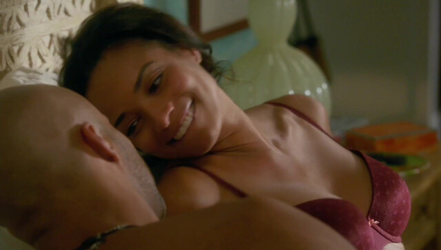 Rochelle Aytes sexy - Mistresses s02e02, E04 (2014)