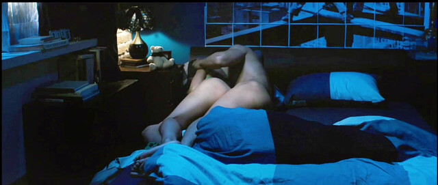 Shin Eun-kyung nude, Shim Yi-young nude - Love, in between (2010)