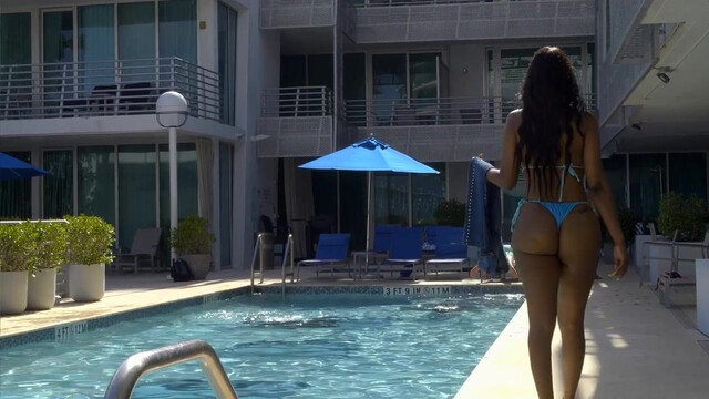 Tiffany Toney sexy, Jennifer Thompson sexy - Exotic (2025)