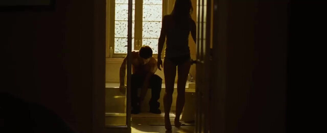 Jennifer Morrison sexy - Warrior (2011)