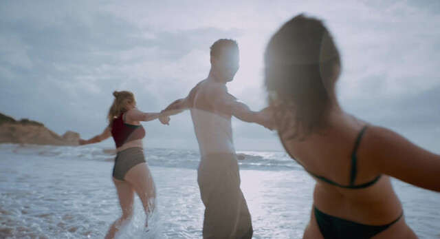 Daphné Patakia nude, Nadia Tereszkiewicz sexy - Belladone (2025)