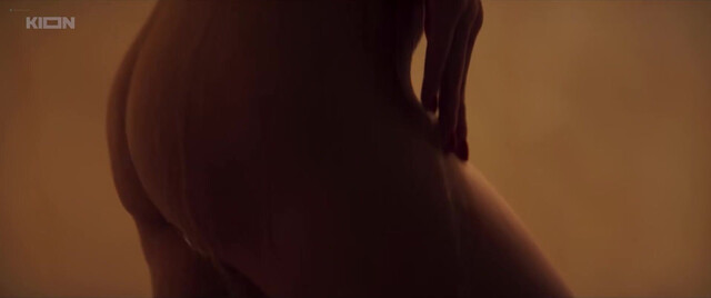 Yana Anosova nude, Emiliya Chunosova nude, Lolita Taborko nude, etc - Zhizn po vyzovu (2025)