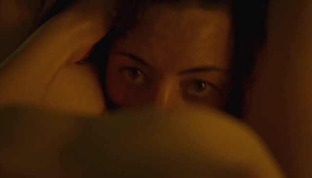 Margaret Qualley nude, Aubrey Plaza nude, Sarah J. Bartholomew sexy - Honey Don't! (2025)