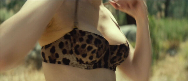 Lera Abova nude - Honey Don't! (2025)