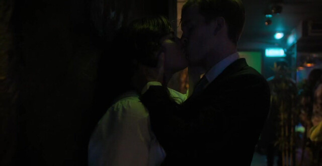 Ali Tate Cutler nude - Industry s01e01 (2020)