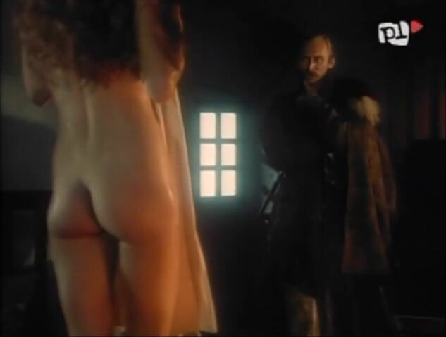 Grażyna Wolszczak nude - Zelazna reka (1989)