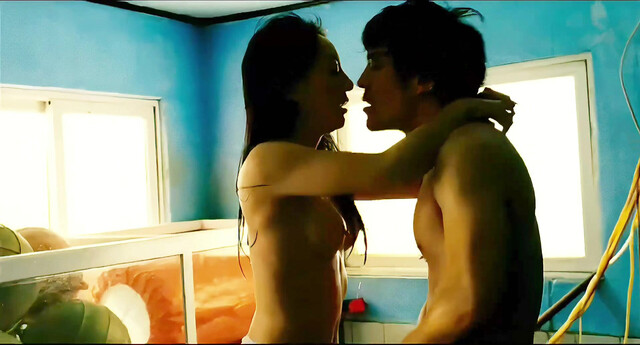 Yoon Da-gyeong nude, Jang Seo-hee sexy - Secrets, Objects (2011)