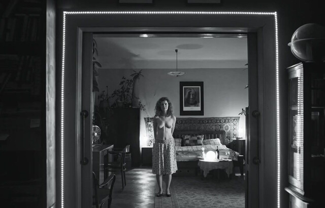 Martina Babisova nude - The Man with Hare Ears (Muž se zaječíma ušima) (2020)