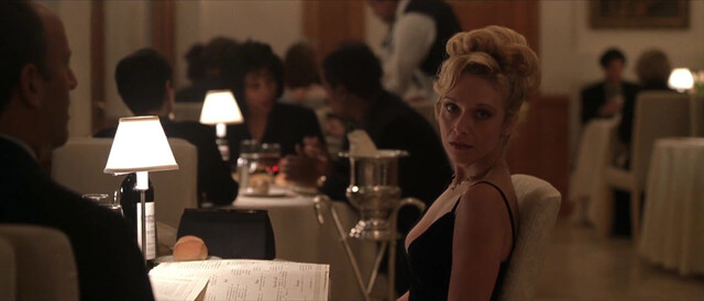 Melissa Mascara nude, Lynn Marie Sager nude, Linda Pine nude - End of Days (1999)