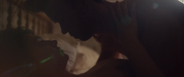 Daisy Edgar-Jones nude, Sasha Calle sexy - On Swift Horses (2024)