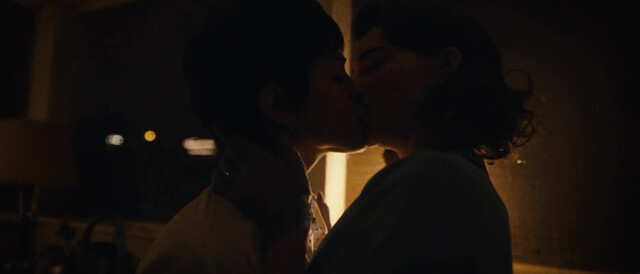 Daisy Edgar-Jones nude, Sasha Calle sexy - On Swift Horses (2024)