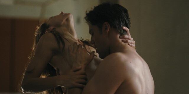 Svenja Jung nude, Lucía Barrado sexy - Fall for Me (2025)