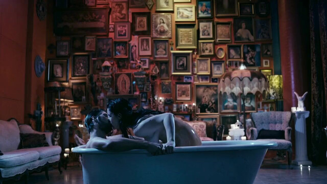 Kelly Love nude - Age of the Living Dead s01e01 (2019)